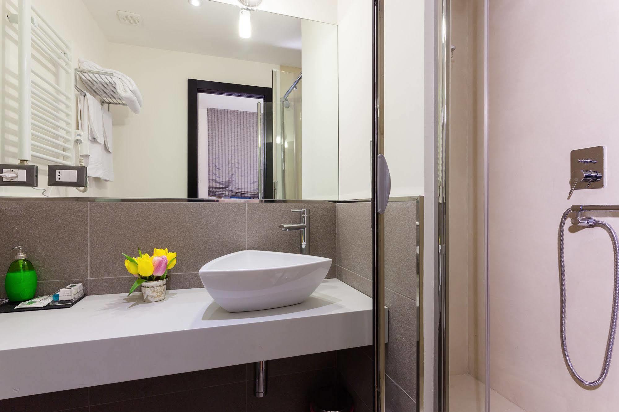 Domus Best Guest House Roma Dış mekan fotoğraf
